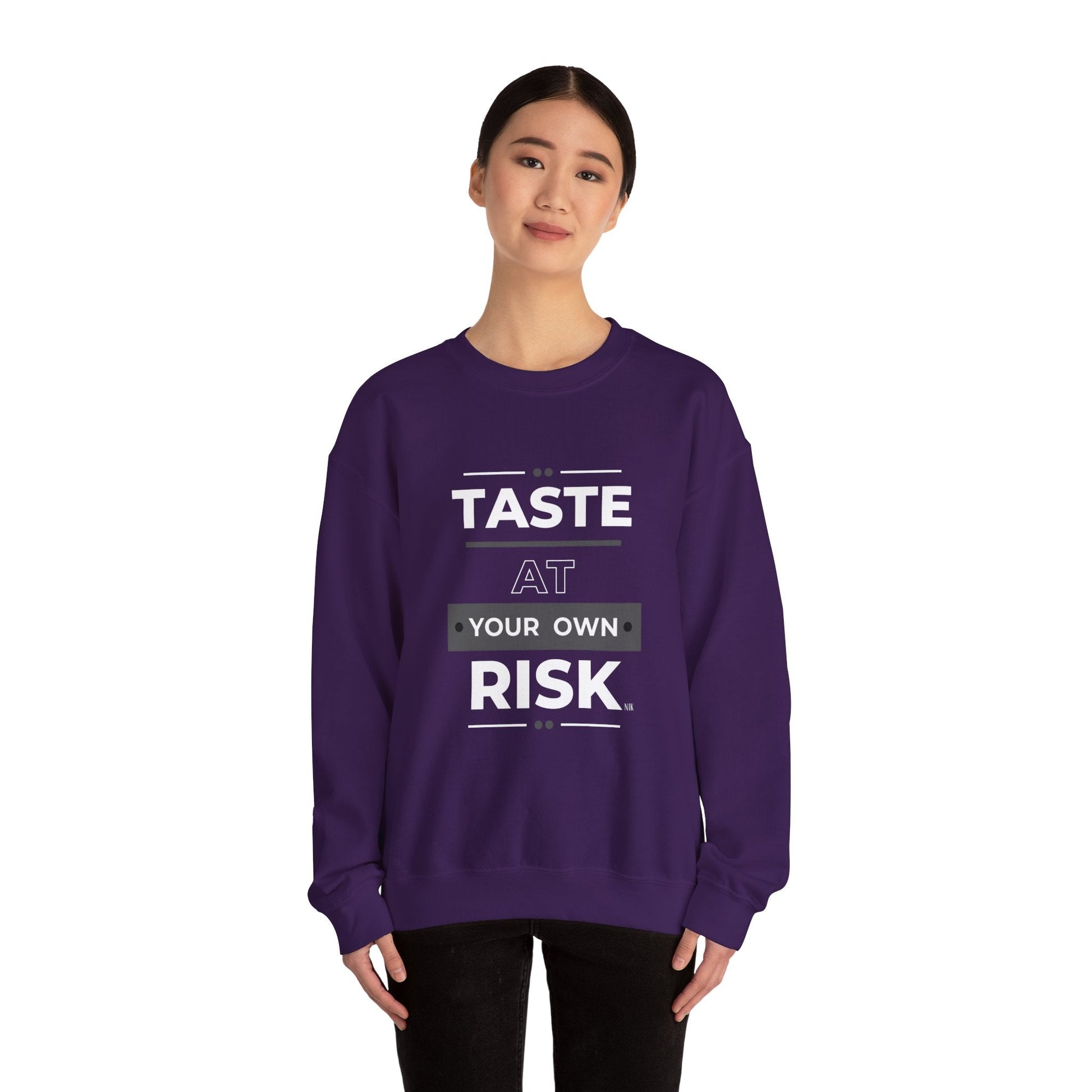 Risk Unisex Heavy Blend™ Crewneck Sweatshirt